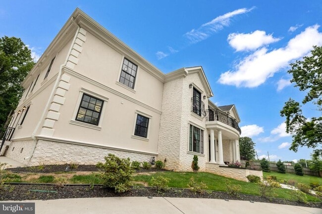 Foto del edificio - 1065 Northfalls Ct