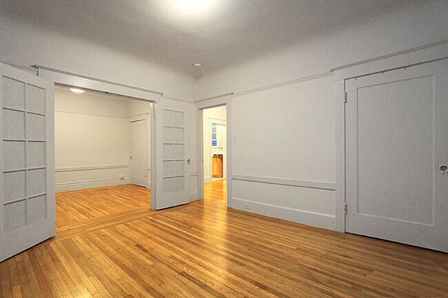 Foto del edificio - 1219 Taylor St