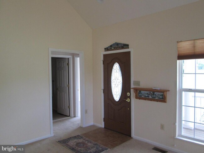 Foto del edificio - 6181 Beach Rd