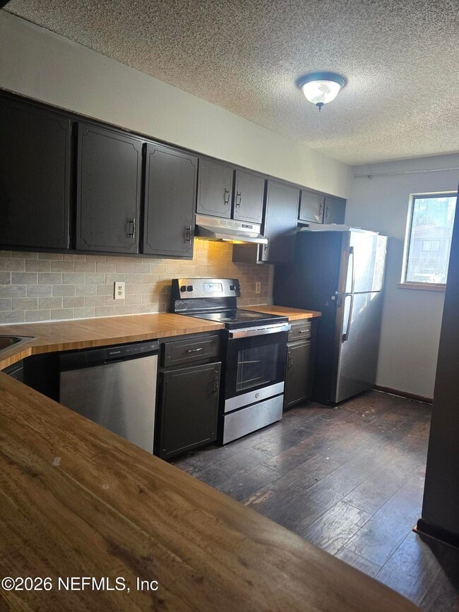 Foto del edificio - 4303 Windergate Dr