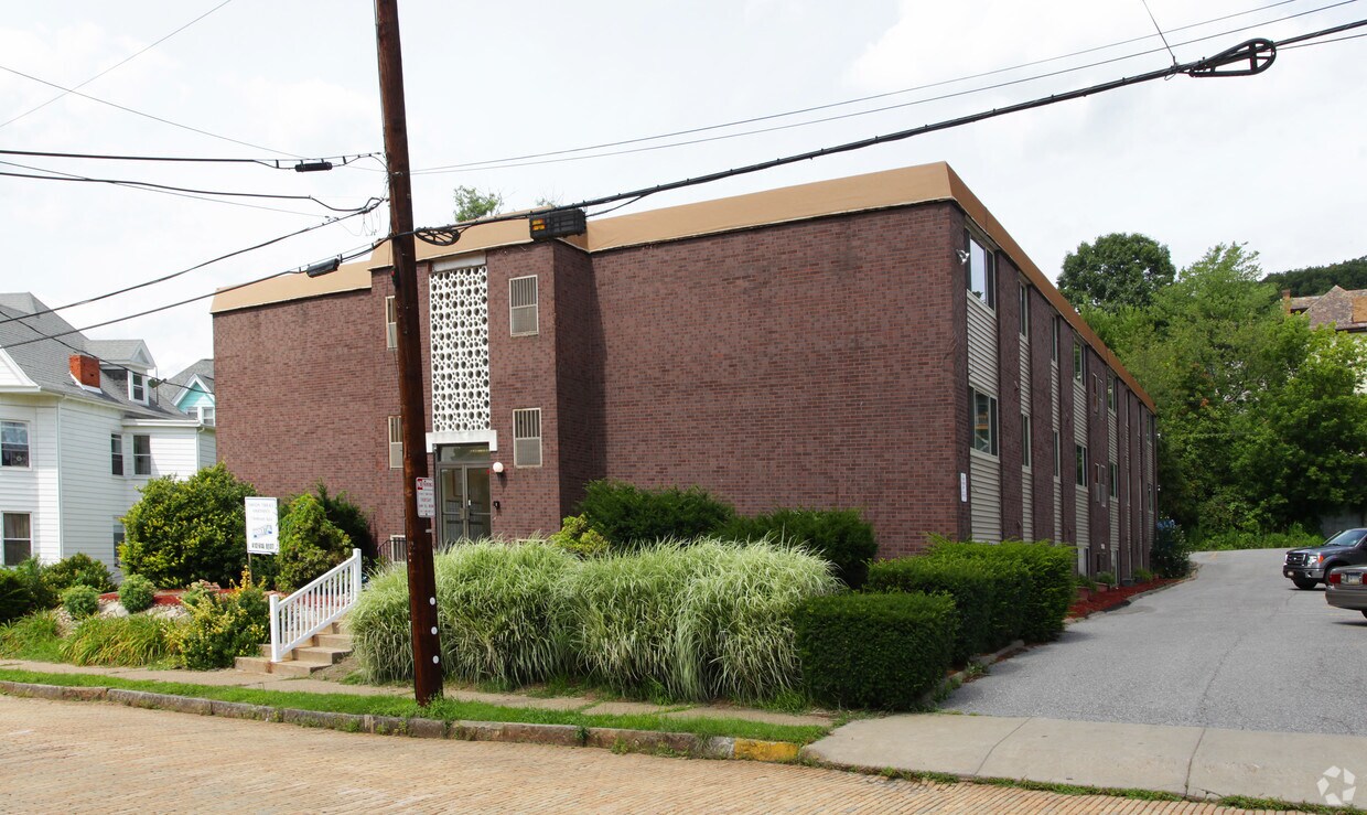 Primary Photo - Dawson Terrace Apartments