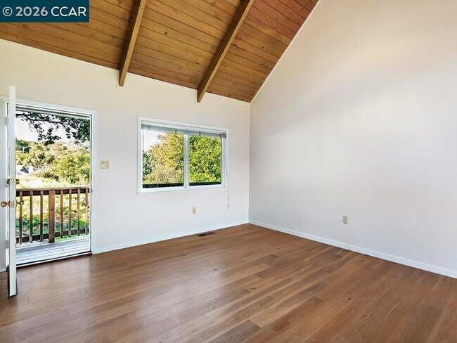 Foto del edificio - 99 Longridge Rd