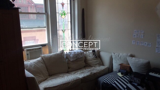 Building Photo - 38 Hemenway St