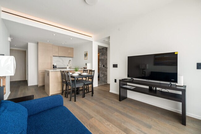 Photo du bâtiment - 1482 Robson St