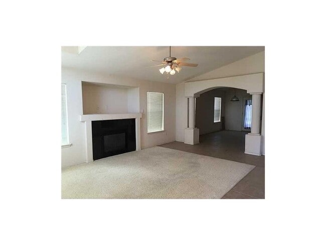 Foto del edificio - 14237 Desert Stone Dr