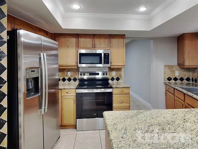 Building Photo - 818 Tarawood Ln