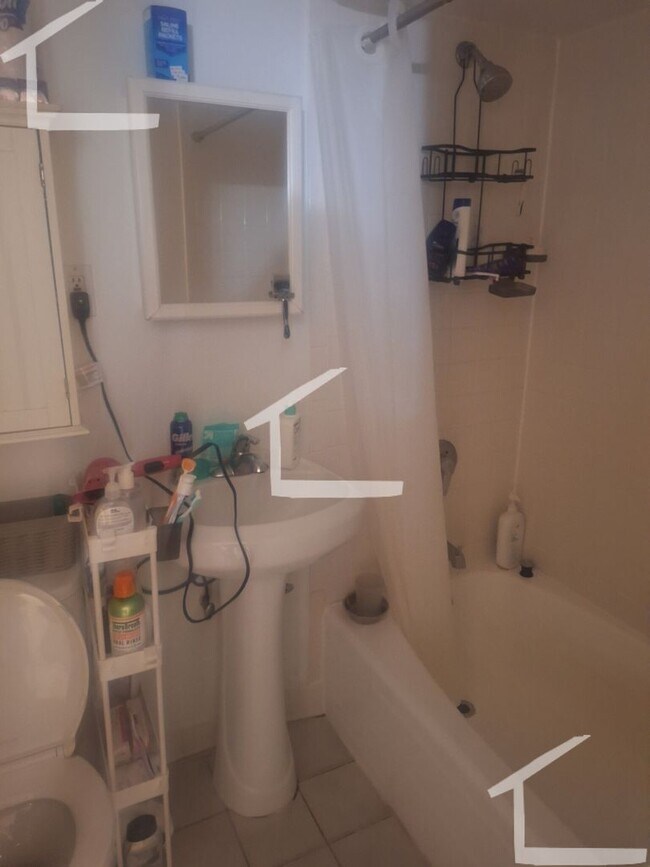 Foto del edificio - 529 Marlborough St