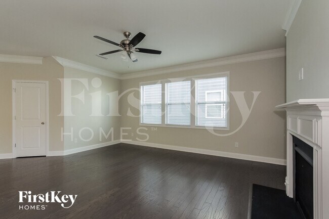 Foto del edificio - 8137 Kalson St