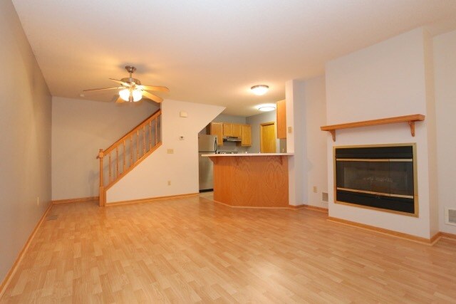 Foto del edificio - 4130 Durham Ct