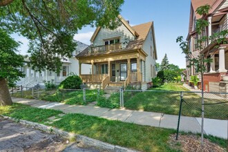 Building Photo - 3045 Dr. William Finlayson St