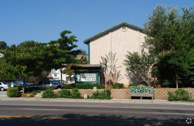 Foto del edificio - Windmill Senior Villas