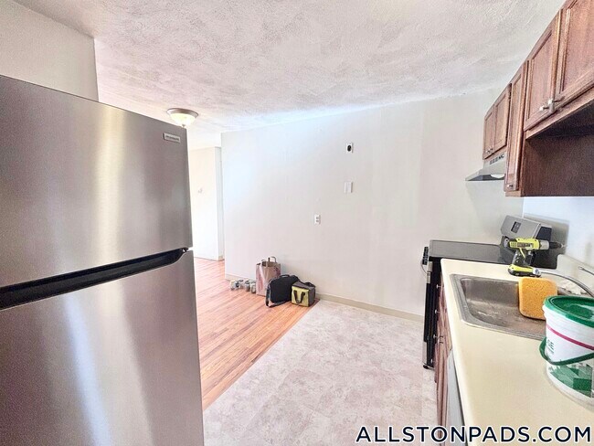 Foto del edificio - 245 Kelton St