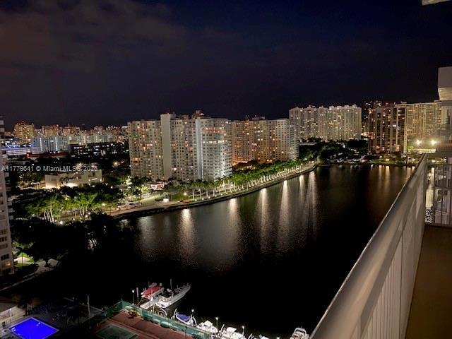 Primary Photo - 18061 Biscayne Blvd