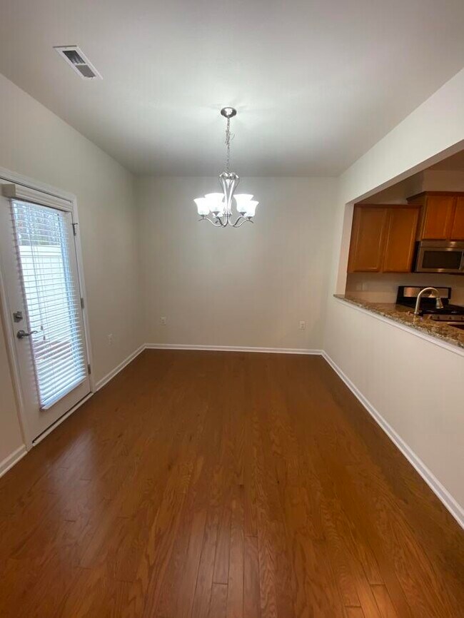 Foto del edificio - 509 Brier Crossings Loop