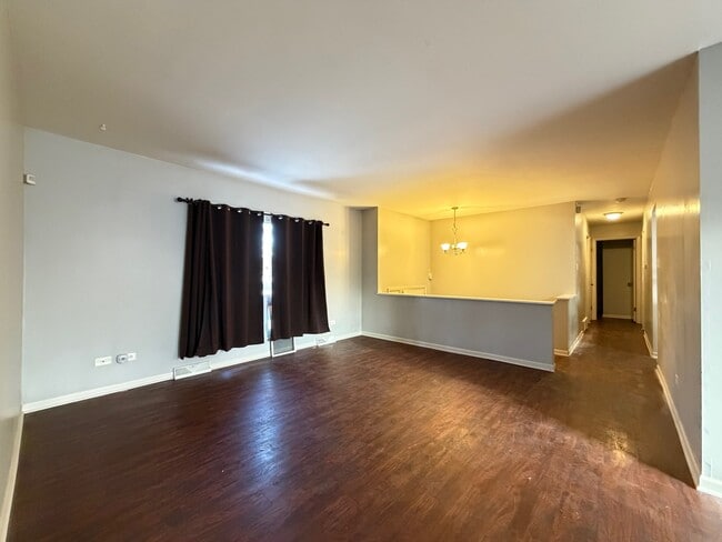 Foto del edificio - 450 E Mulberry Ct