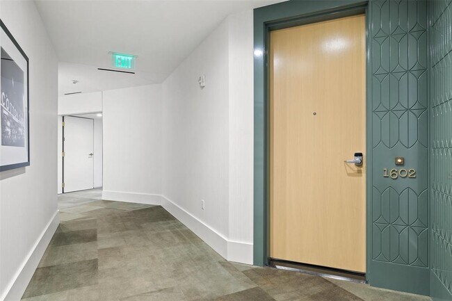 Foto del edificio - 501 West Ave