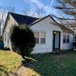 Primary Photo - 2221 W 58th St