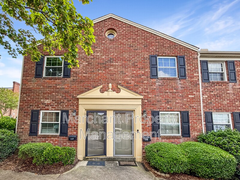 Foto principal - 2530 E North St