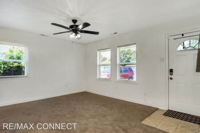 Building Photo - 3 br, 2 bath House - 1914 Somerville Dr