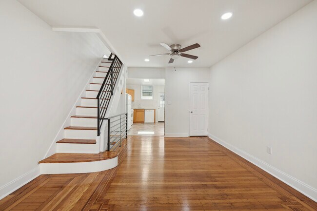 Foto del edificio - 524 Fernon St