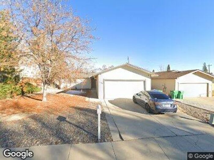 Primary Photo - Welcome to this charming 3 bedroom, 2 bath...