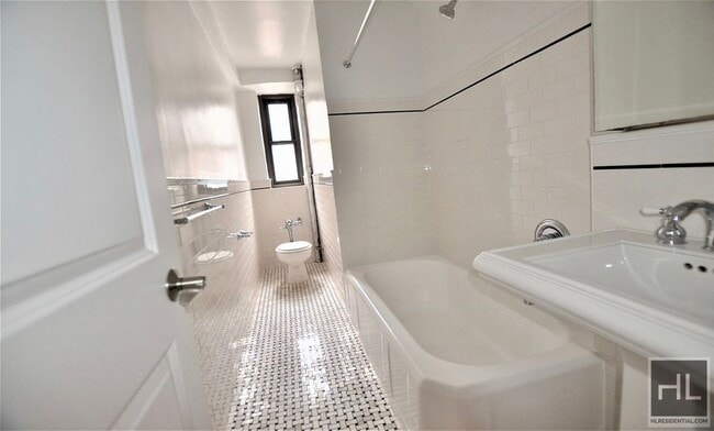 Foto del edificio - EAST 56 STREET