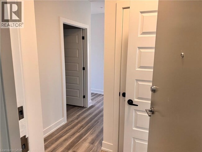 Building Photo - 1100 Lackner Pl