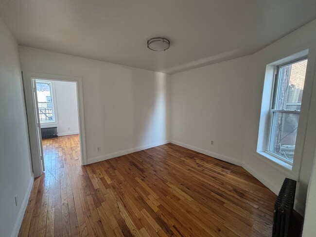 Photo - 5111 Palisade Ave Apartment