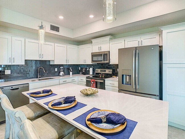 Foto del edificio - 3120 Paradox Cir