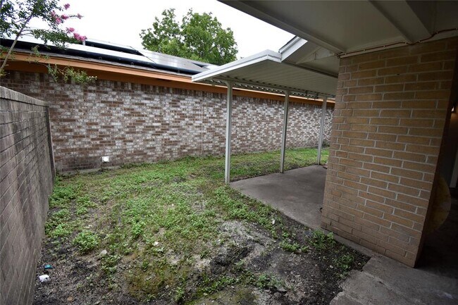 Foto del edificio - 4603 Meadowood Dr
