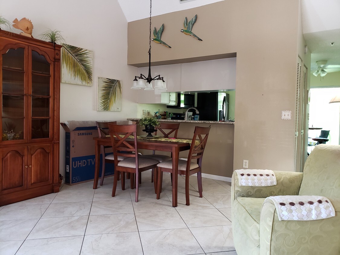 Foto principal - 6516 Tina Dr