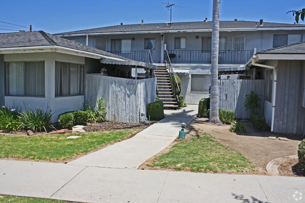Building Photo - Alta Terrace