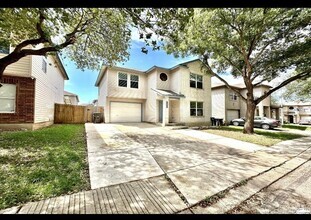 Building Photo - 10142 Amber Flora Dr