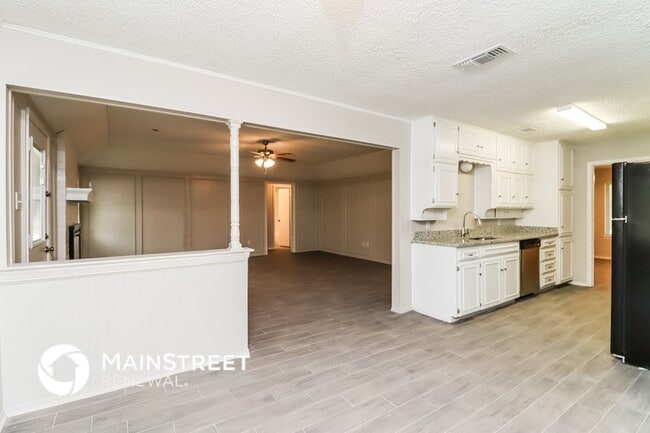 Foto del edificio - 5512 Pleasant Meadow Dr