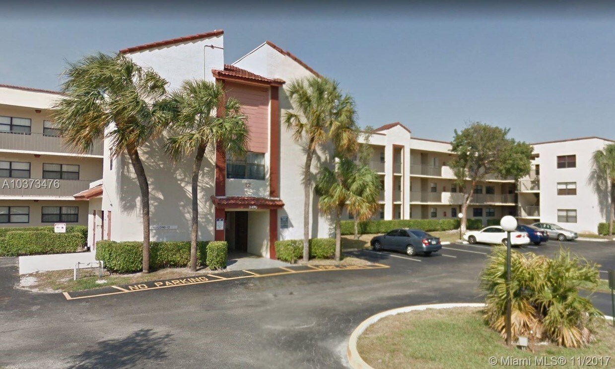 3470 Foxcroft Rd, Miramar, FL 33025 Condo for Rent in Miramar, FL