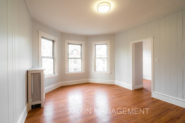 Foto del edificio - 298 Brookline St