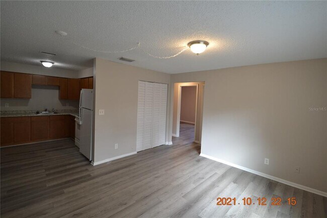 Foto del edificio - 8429 N 39th St