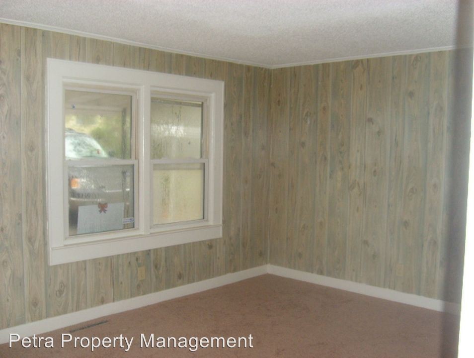 Building Photo - 2 br, 1 bath House - 307 Brown St