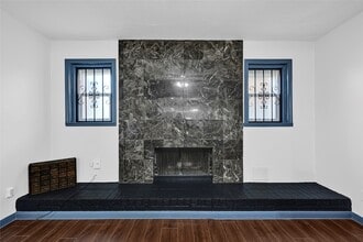 Building Photo - 2311 Chelsea Knoll Ln