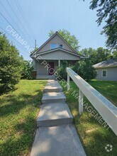 Building Photo - 101 S Hawthorne Ave