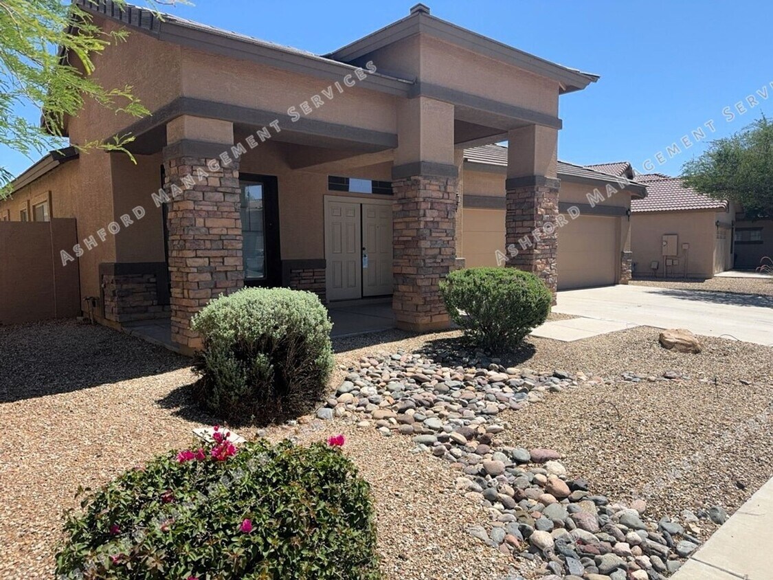 Primary Photo - **MOVE IN SPECIAL***4 BEDROOM HOME IN LITC...