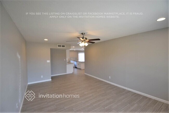 Foto del edificio - 2520 E Manhatton Dr