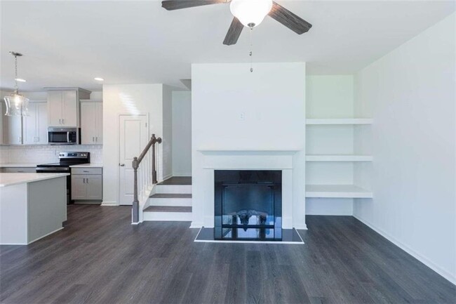 Building Photo - 4117 Spring Valley circle