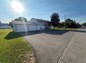 Building Photo - 443 Judith Rd