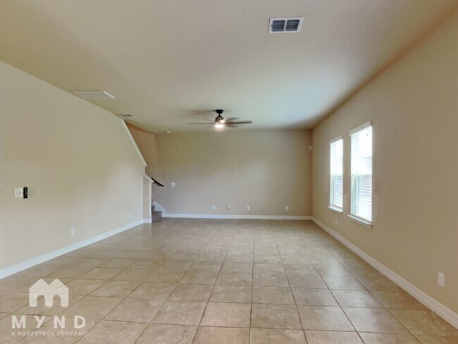 Building Photo - 642 Fort Concho