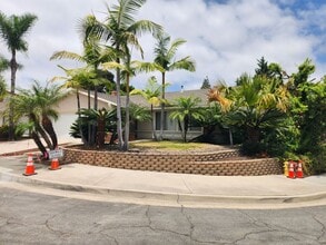 Building Photo - 26731 Valpariso Dr