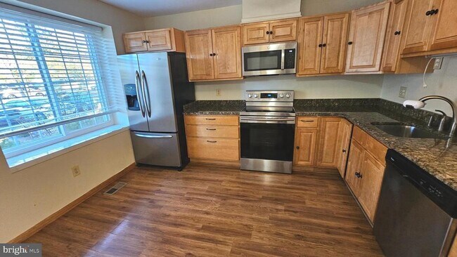 Foto del edificio - 9 Hamlet Dr