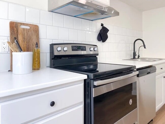 Photo - 1780 N Split Rail Ln Apartment