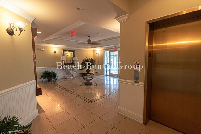 Foto del edificio - 2180 Waterview Dr