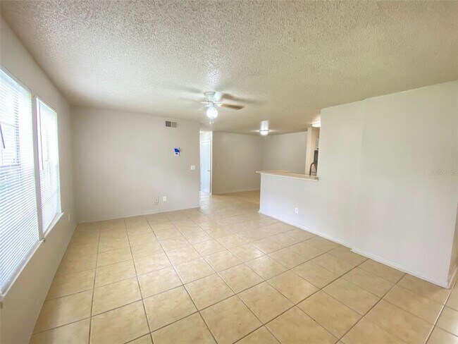 Foto del edificio - 6100 Westgate Dr